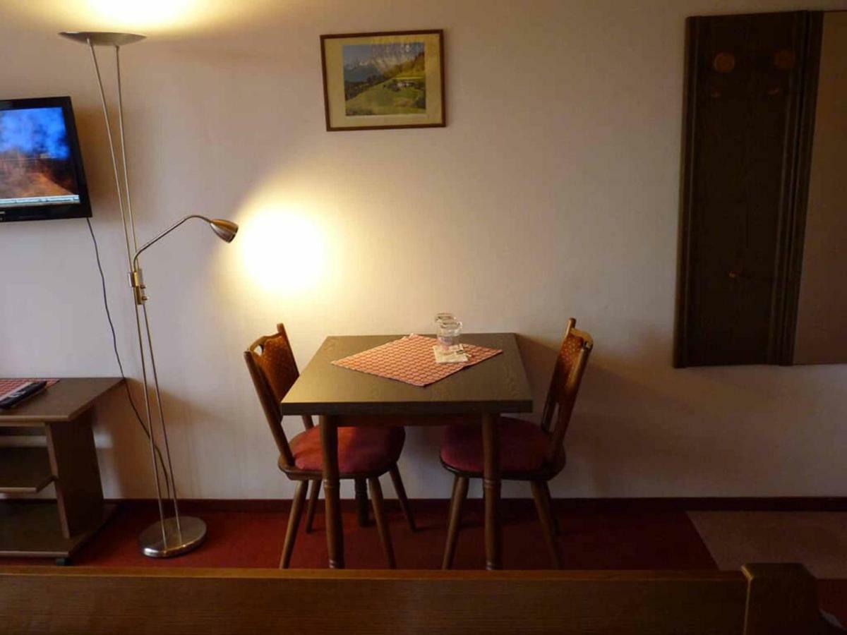 Gasthof-Pension-Metzgerei Jaeger Michelsneukirchen Esterno foto